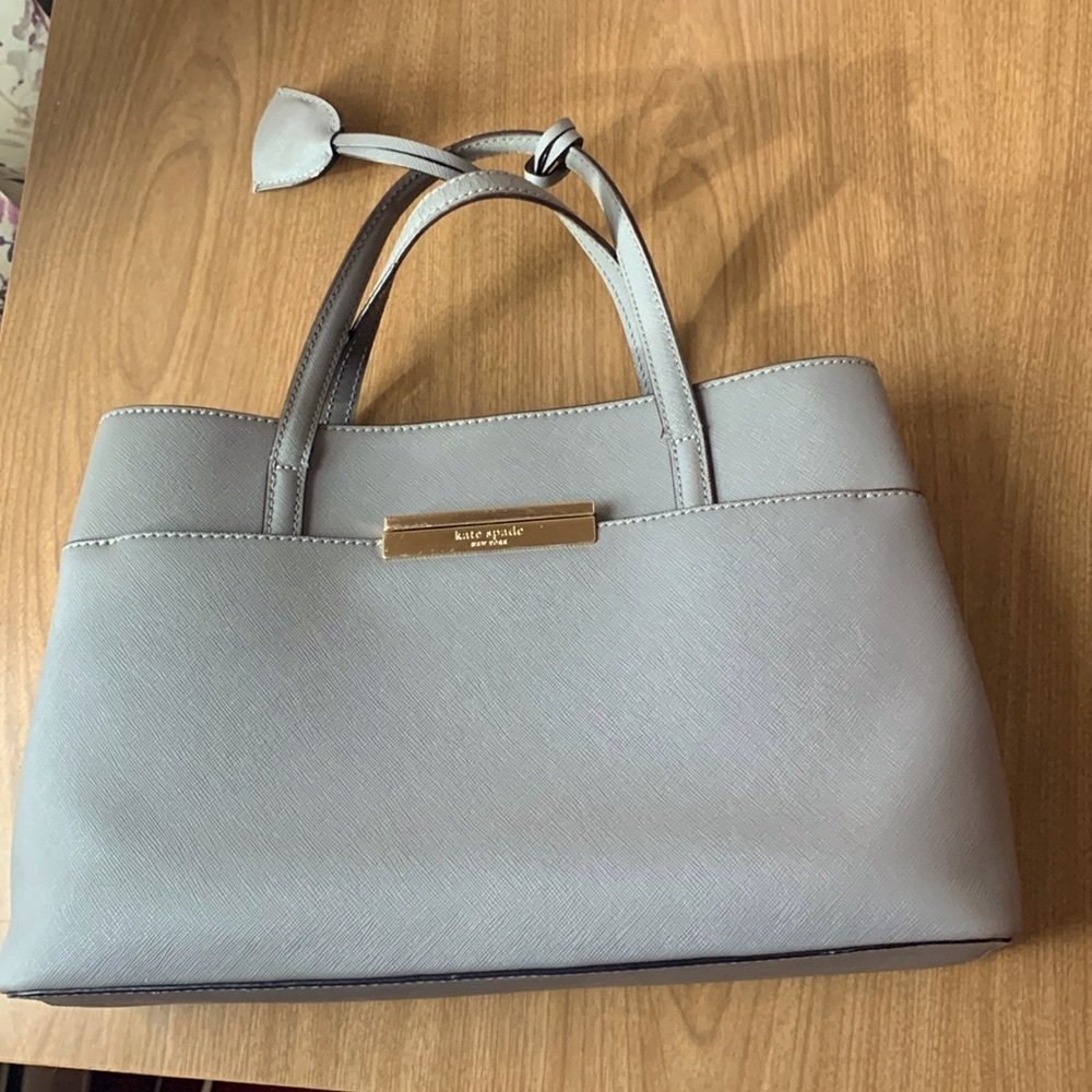 Kate Spade gray pocketbook